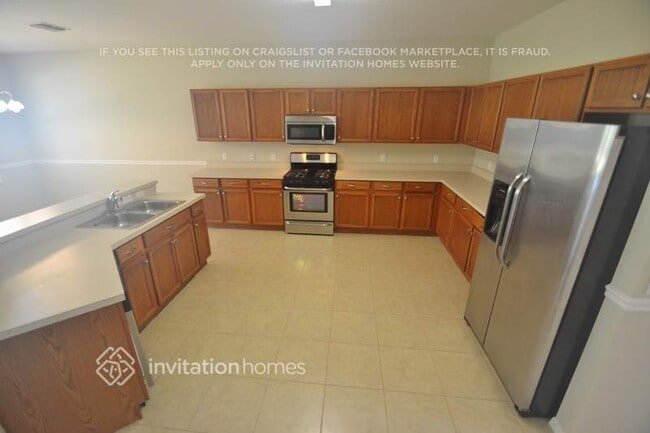 Building Photo - 20407 Sultana Ct