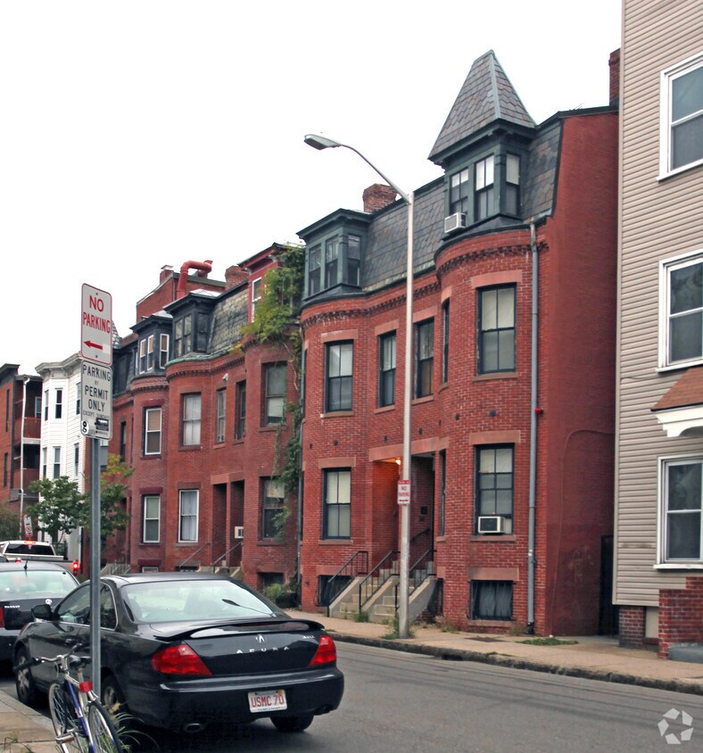 211 Green St, Cambridge, MA 02139 Apartments in Cambridge, MA