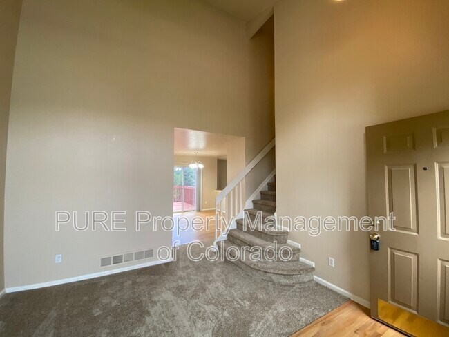 Building Photo - 2215 Gold Dust Ln
