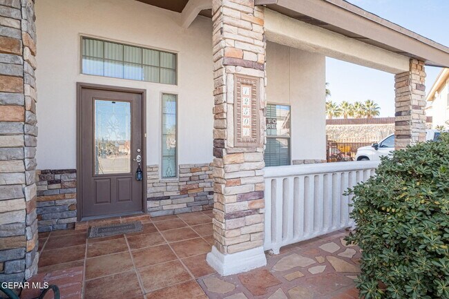 Foto del edificio - 12501 Sun Haven Dr