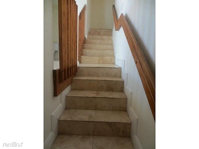 Foto del edificio - 930 SW 10th St