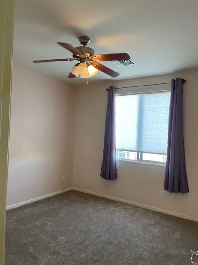 Foto del edificio - Marley Park 4 bedroom 3 bath home