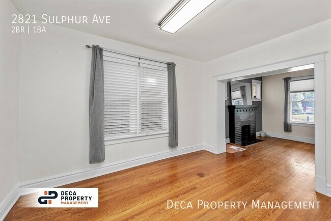 Building Photo - 2 Bedroom House