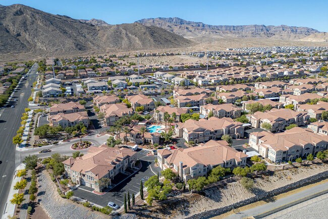 Foto del edificio - 10550 W Alexander Rd