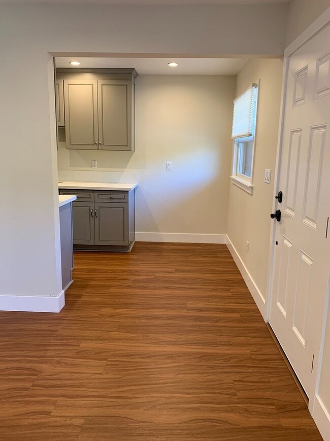 Foto del edificio - Coronado Island Life!