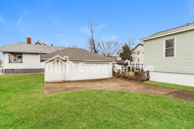 Foto del edificio - 2004 Dale Rd