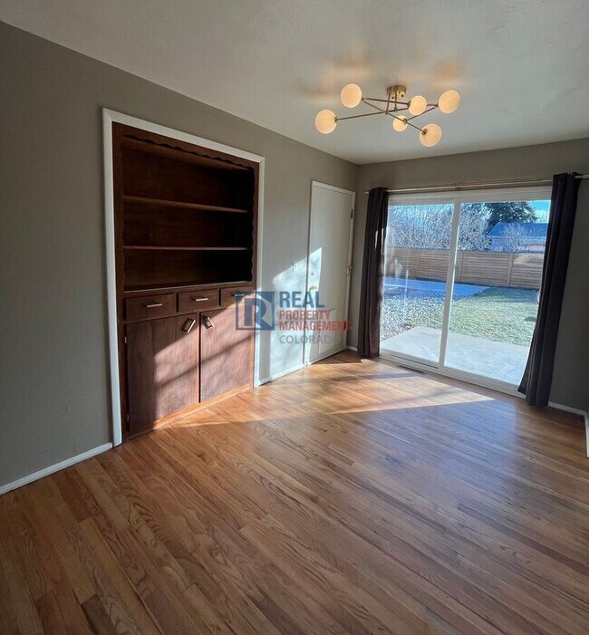 Foto del edificio - 2013 W Lake St