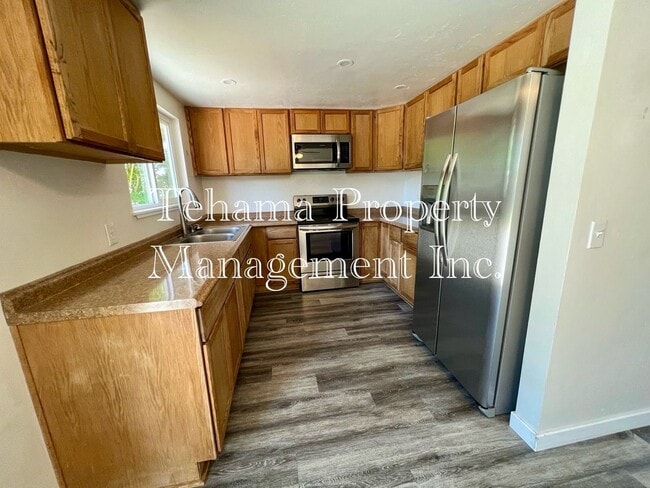 Foto del edificio - 3 Bedroom 1 Bath Home in Antelope Area