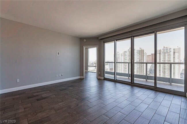 Foto del edificio - 222 Karen Ave