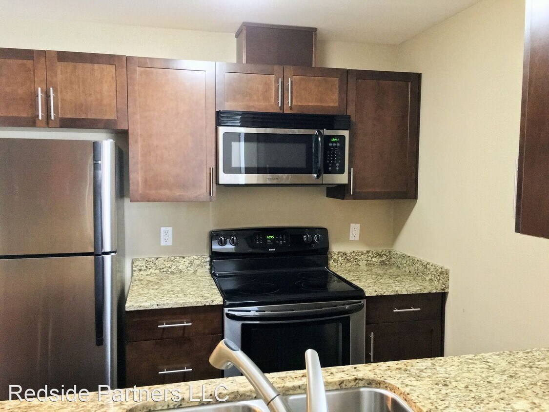 Primary Photo - 1 br, 1 bath Apartment - 2250 NW 59th St