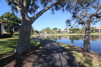 Building Photo - 505 Lake Louise Cir