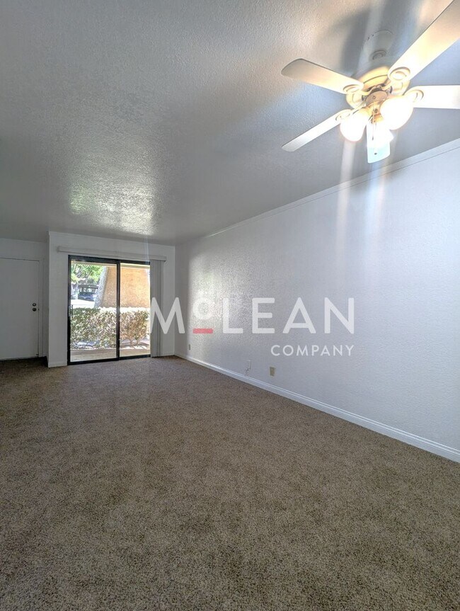 Building Photo - **Charming Unfurnished Condo in Palm Sprin...