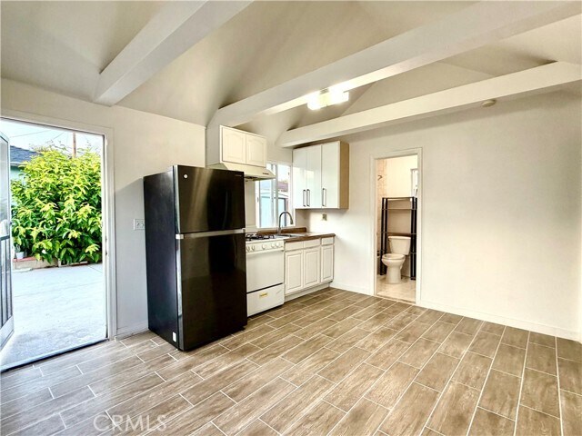 Foto del edificio - 1012 S Almansor St