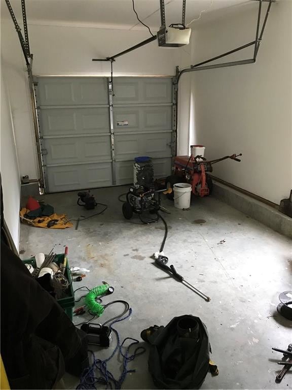 Building Photo - 16 Brenden St