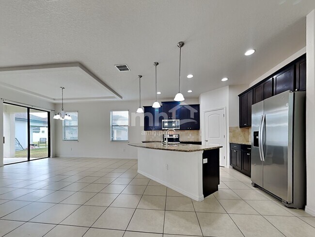 Building Photo - 11847 Valhalla Woods Drive