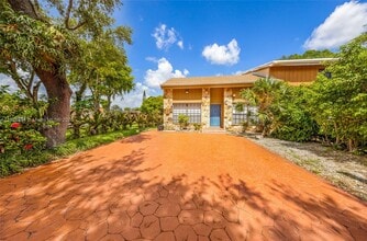 Building Photo - 7380 SW 114th Pl