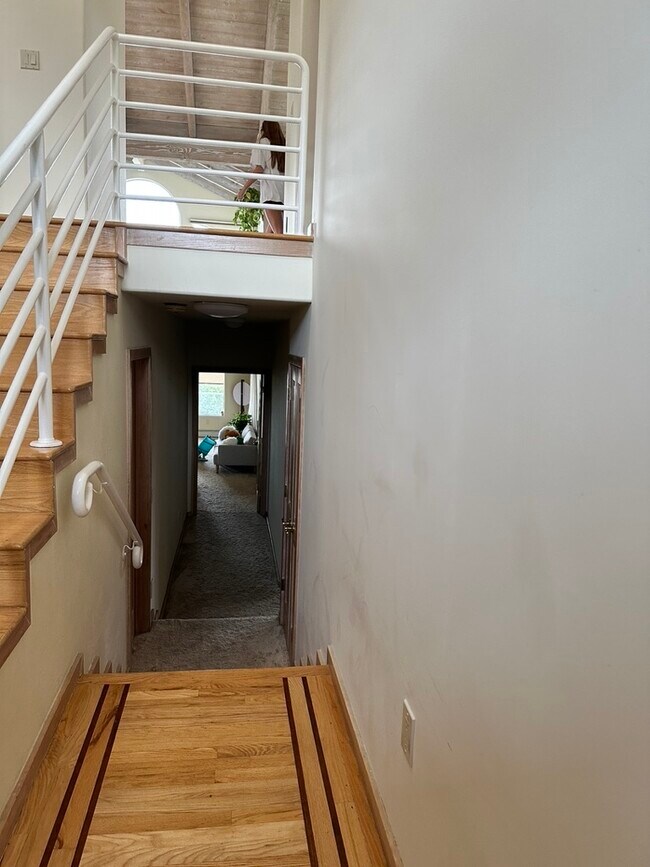 Building Photo - 218 Claudius Dr
