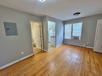 Building Photo - 727 3rd St N