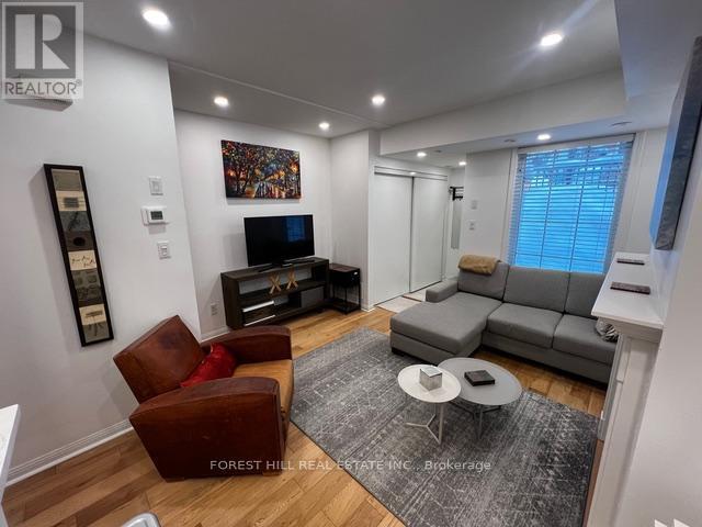 Photo du bâtiment - 5 Everson Dr