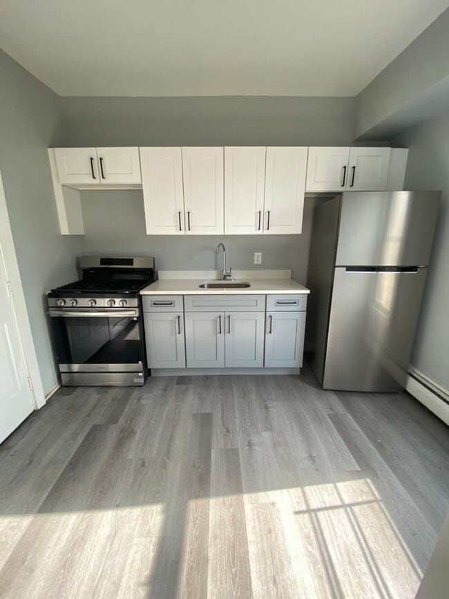 Building Photo - 224 Sommerville Pl
