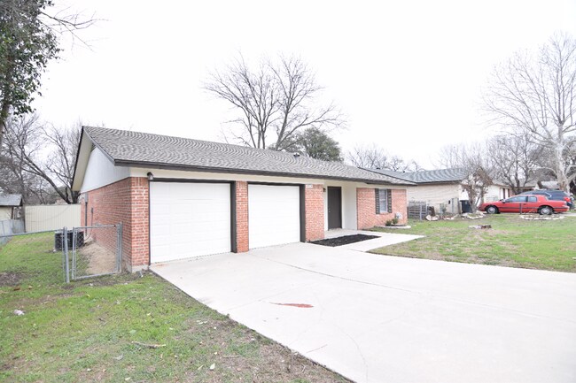 Foto del edificio - 1515 McCarthy Ave