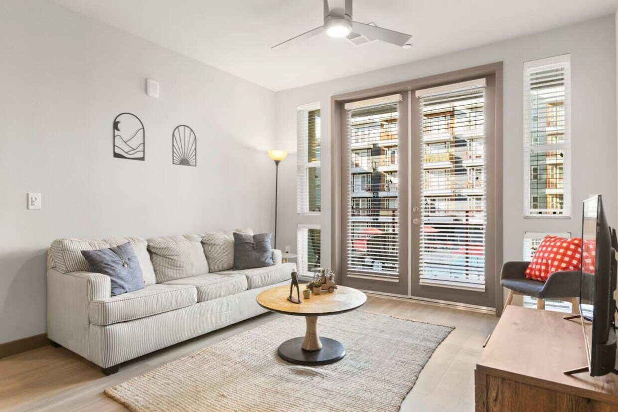 Foto principal - 400 N 2nd Ave