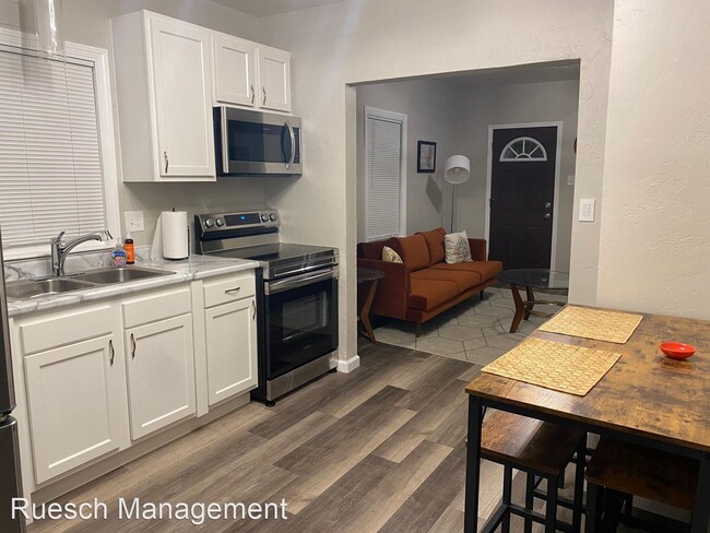 Foto del edificio - 3 br, 1 bath House - 316 N Ashland