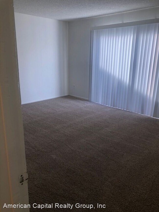 Building Photo - 1 br, 1 bath House - 4971 Shark Drive