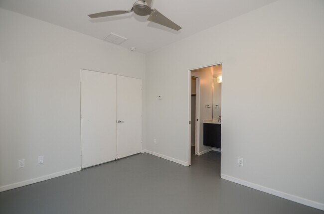 Foto del edificio - 1522 Blodgett St