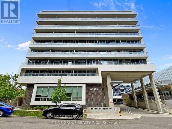 Building Photo - 591 Sheppard Ave E