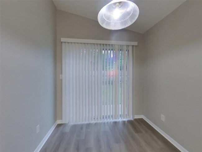 Foto del edificio - 3139 Boynton Dr
