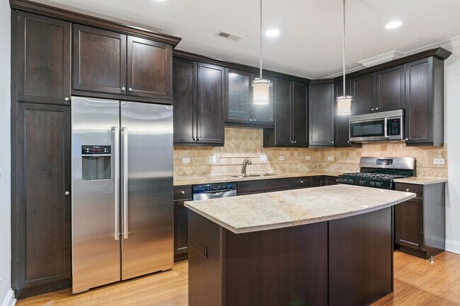 Foto del edificio - 1437 N Sedgwick St