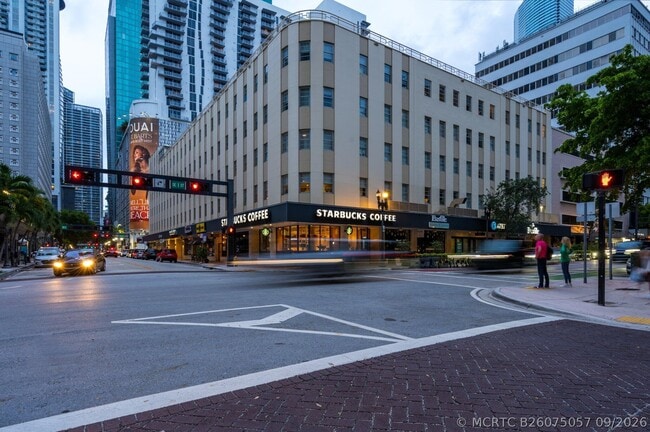 Foto del edificio - 150 SE 3rd Ave
