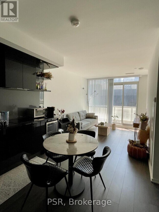 Photo du bâtiment - 70 Temperance St