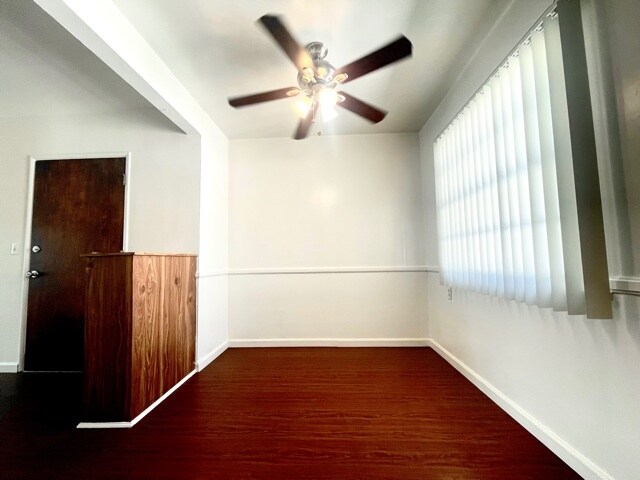 Foto del edificio - 12249 Vanowen St