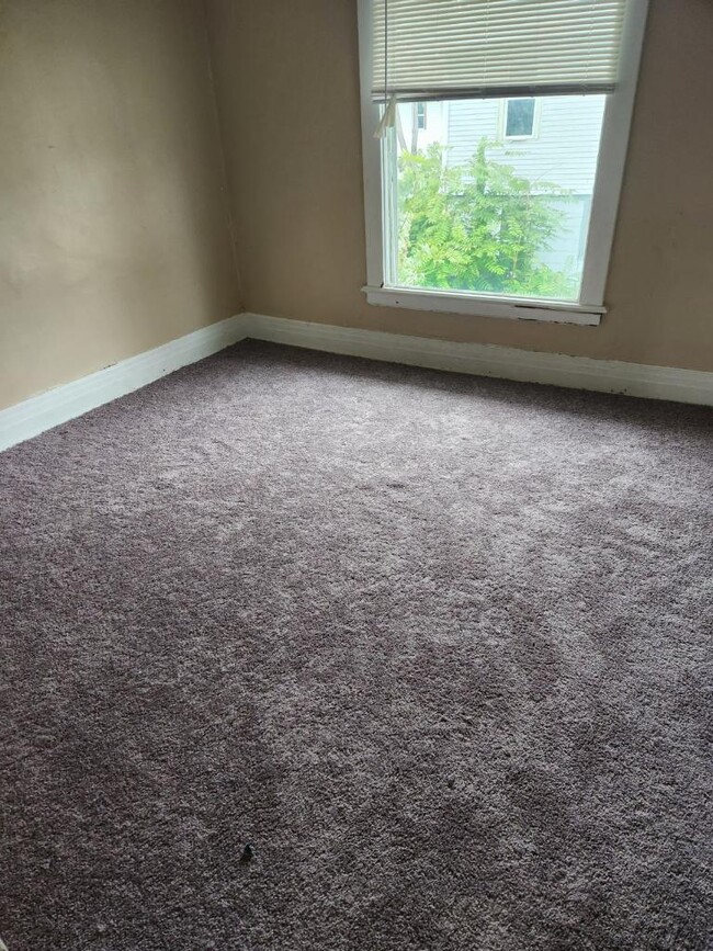 New Carpet in all bedrooms - 2611 Lawrence Ave