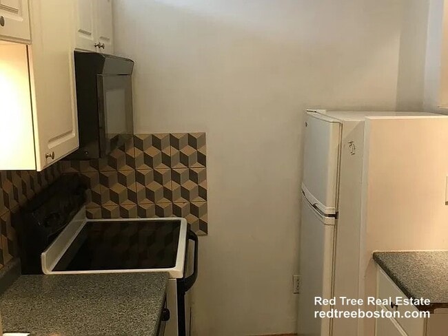 Photo - 702 Massachusetts Ave Apartment