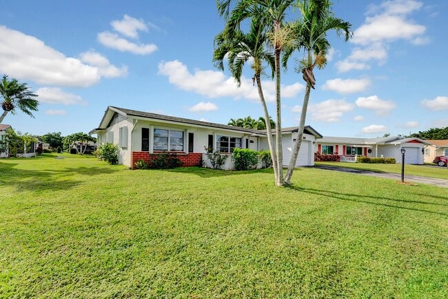 Foto del edificio - 14263 El Clavel Way