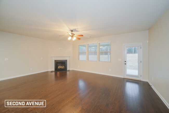 Foto del edificio - 339 Hamilton Pointe Dr