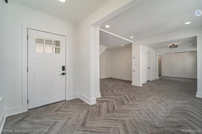Foto del edificio - 575 E Drayton St