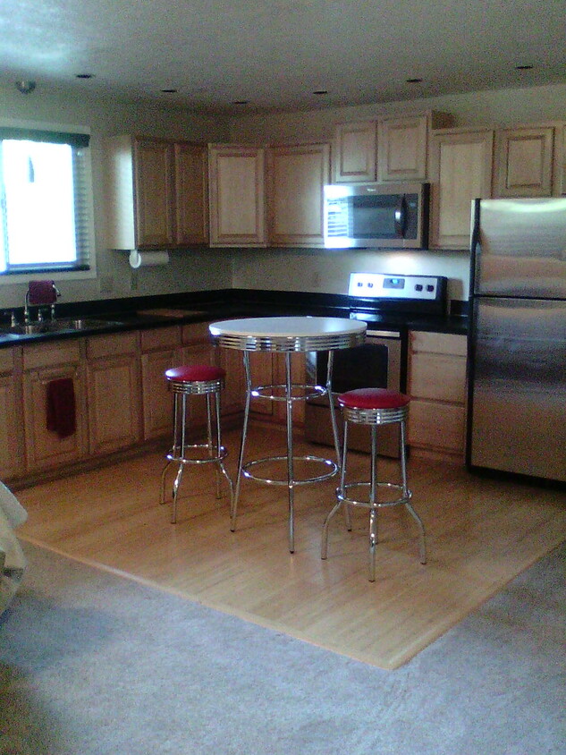Primary Photo - 9843 SW 55th Ave