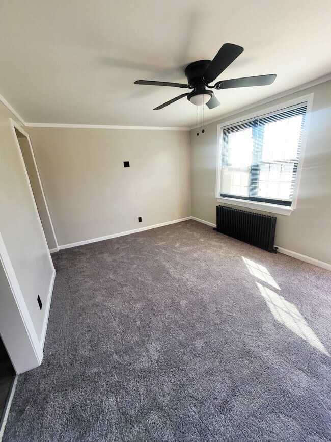 Foto del edificio - 3243 Floyd Walk