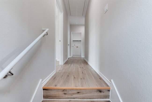 Foto del edificio - 8202 Homewood Ln