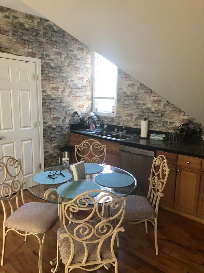 Kitchen - 11 Tarpon Trl SE
