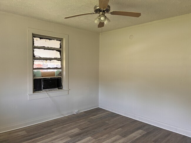 Foto del edificio - 1226 Sizemore St