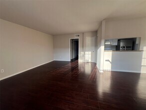 Building Photo - 14333 Memorial Dr