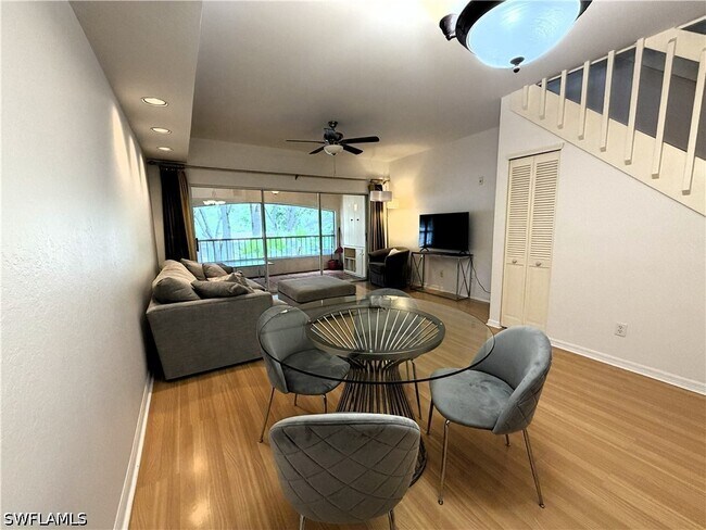 Foto del edificio - 1018 Woodshire Ln