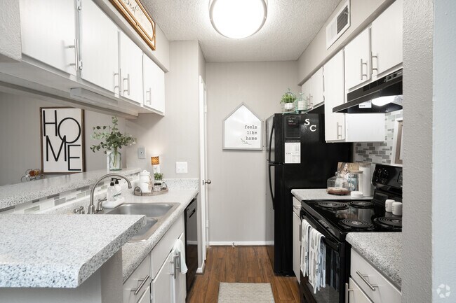 Cozumel 1BD, 1BA - 617SF - Kitchen - Sandcastle