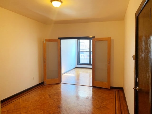 Primary Photo - 944 Nostrand Ave