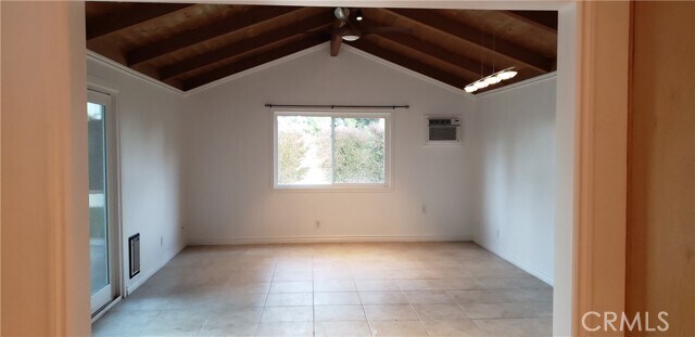 Foto del edificio - 14969 Sandalwood Ln